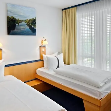 Willow Restaurant Hotel